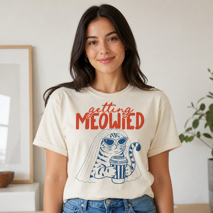 Getting Meowied Funny Bride Cat Wedding T-Shirt