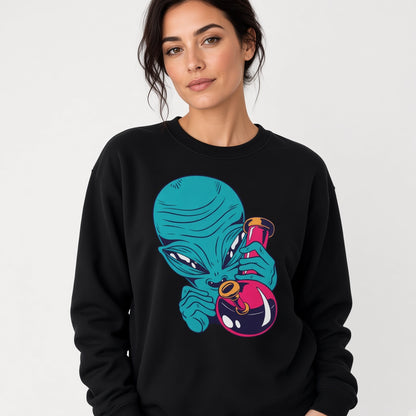sweatshirt Alien with a flask