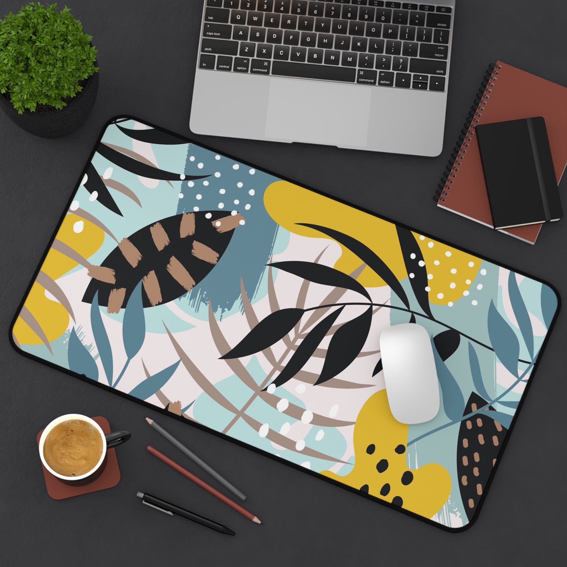 Abstract drawn tropical Desk Mat, Gaming keyboard matt, mousepad large, XXL extended deskpad mouse pad - Bold Print