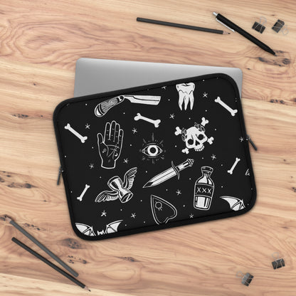 Laptop sleeve - A Few of My Macabre Things